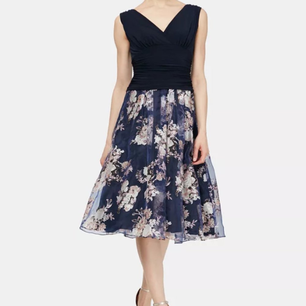 Ruched Floral Print Dress Size 12